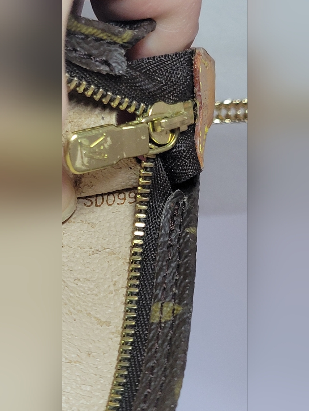 Authentic Louis Vuitton Monogram Pouch - Picture 10 of 12